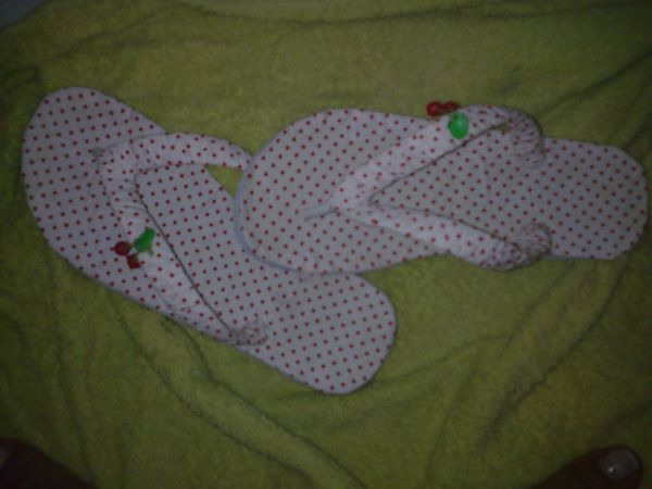 Bolinha com pingente cerejinha